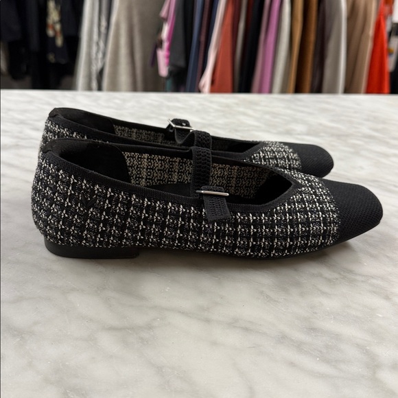 VIVAIA Square Toe Margot Mary Jane in Black and White Size 40/US9 - Picture 3 of 10